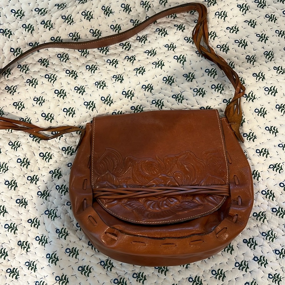 Patricia Nash Tooled Rose Large Firenze flap